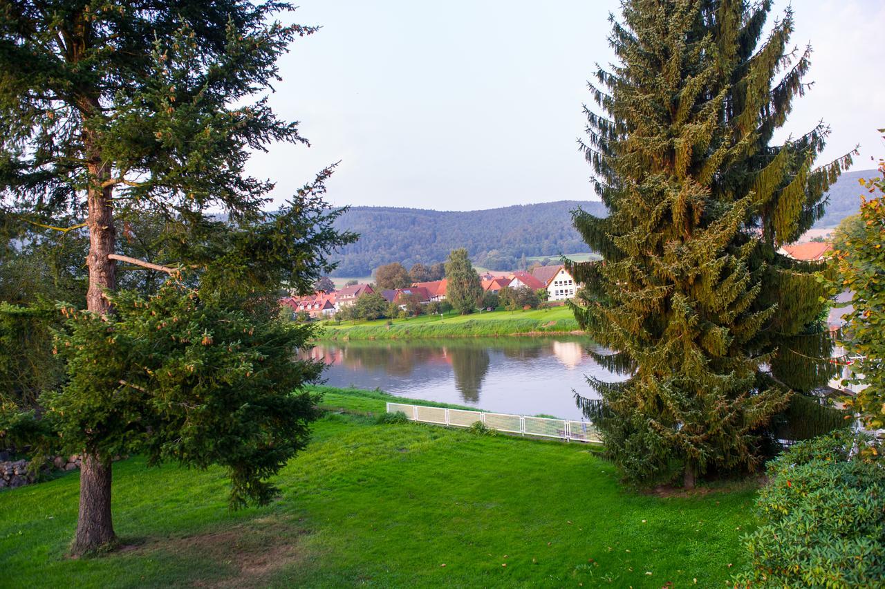 Weigands Hotel Peter Reinhardshagen Экстерьер фото