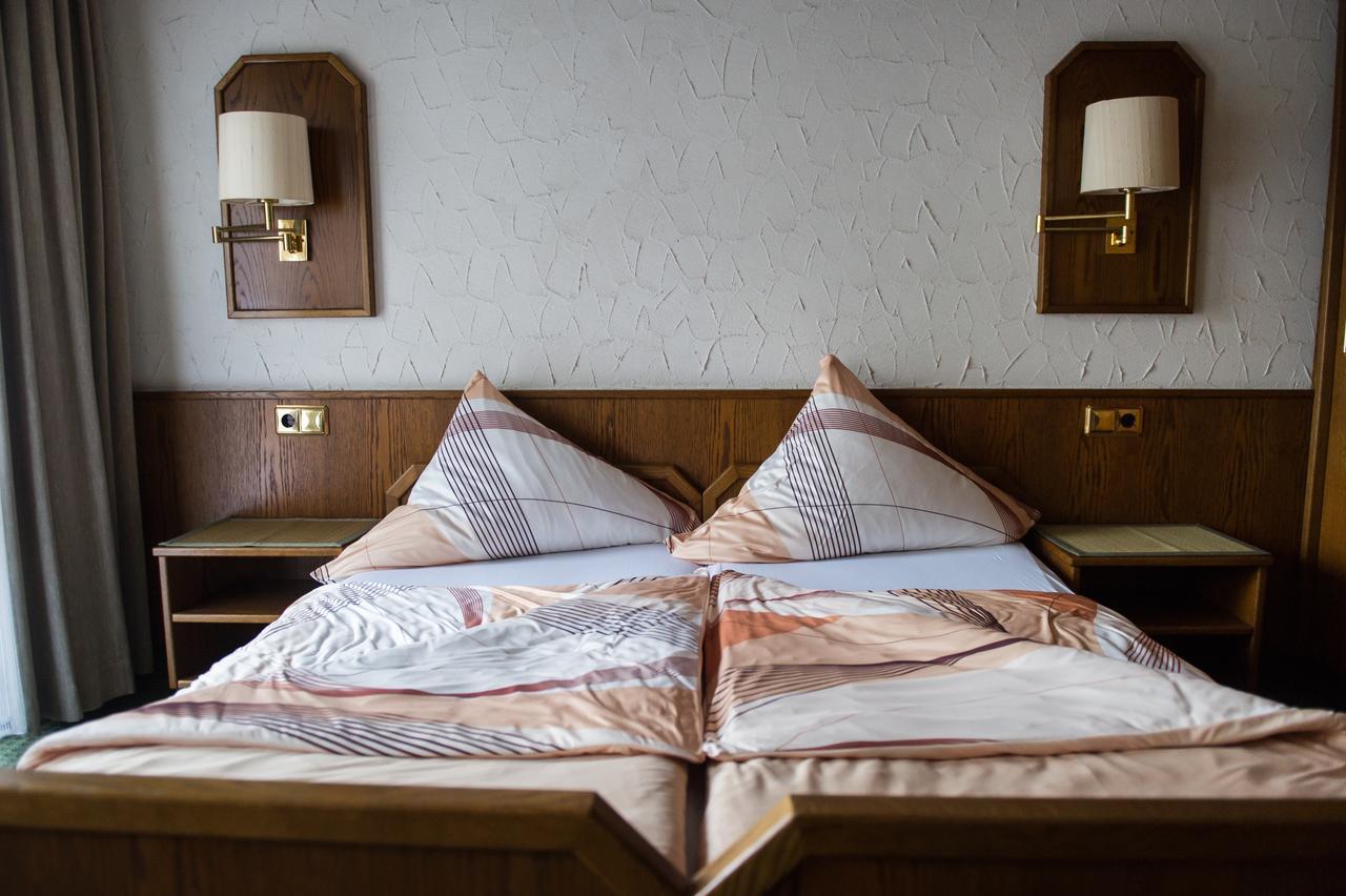 Weigands Hotel Peter Reinhardshagen Номер фото